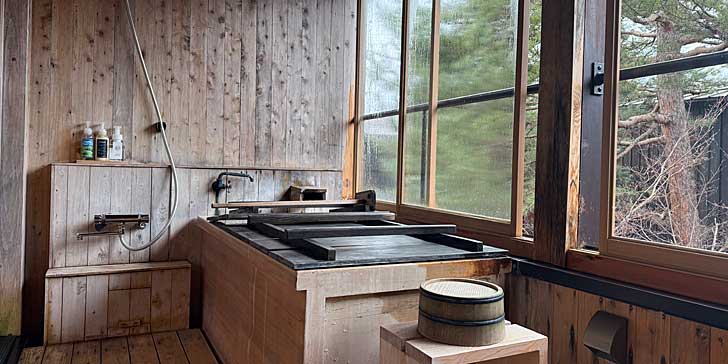 山形座 瀧波 半露天風呂